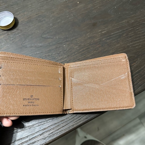 Louis Vuitton wallet - Picture 2 of 3